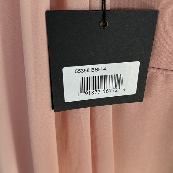 Mac Duggal 55358 Cape Sleeve V-Neck Fitted Mini Dress NWT Blush size 4 - Picture 4 of 7